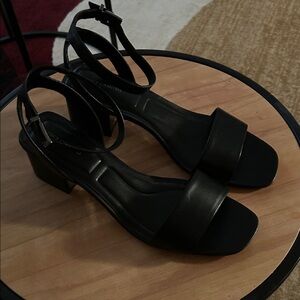 Vince Camuto Black Strappy Sandals